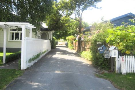 Photo of property in 2/31c Sandwich Road, Beckenham, Christchurch, 8023