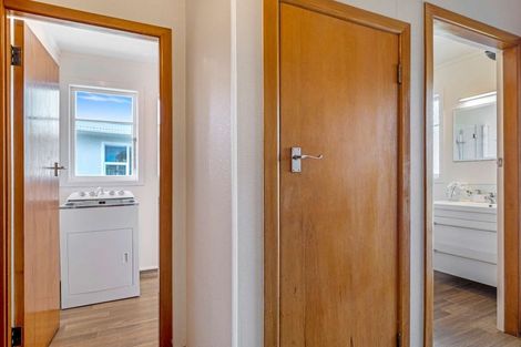 Photo of property in 40 Hadfield Crescent, College Estate, Whanganui, 4500