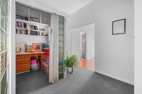 Photo of property in 64 Galloway Street, Hamilton East, Hamilton, 3216