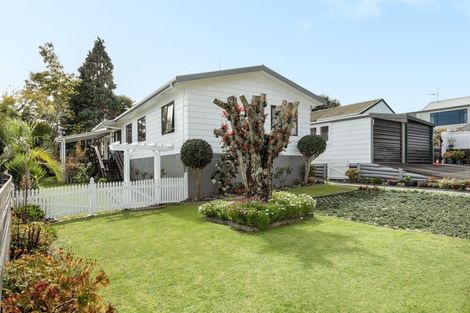 Photo of property in 7 Luke Street, Brookfield, Tauranga, 3110