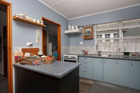 Photo of property in 3 Rawhiti Street, Dannevirke, 4930