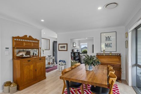 Photo of property in 40 Charlotte Drive, Omokoroa, 3114