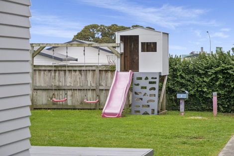 Photo of property in 6 Donovan Street, Te Puke, 3119