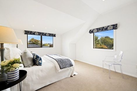 Photo of property in 9 Kotare Street, Fendalton, Christchurch, 8041