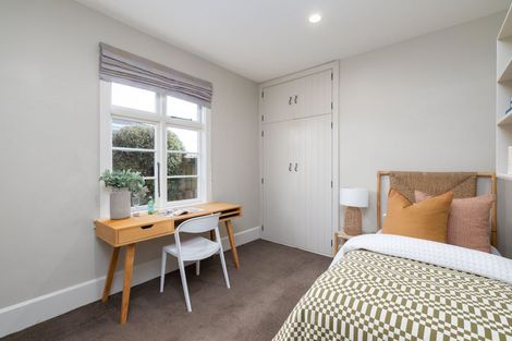 Photo of property in 33 Galway Avenue, Bryndwr, Christchurch, 8052