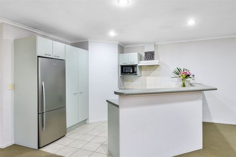 Photo of property in 4 San Domingo Rise, Henderson, Auckland, 0612