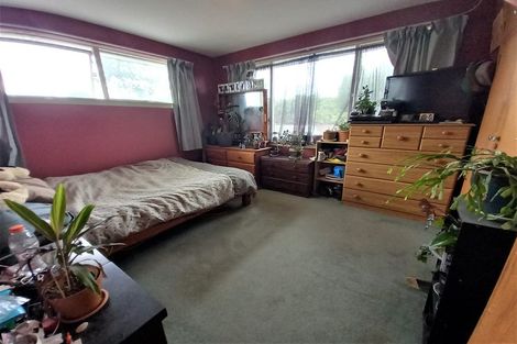 Photo of property in 1 Rosanna Place, Aranui, Christchurch, 8061