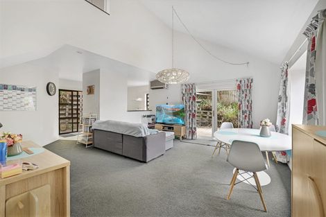 Photo of property in 34 Williamson Street, Cambridge, 3434