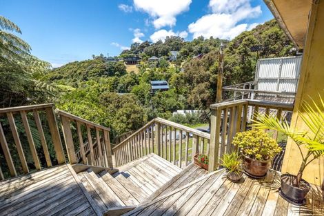 Photo of property in 35 Miro Road, Palm Beach, Waiheke Island, 1081