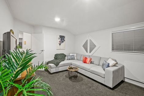 Photo of property in 46 Whiteley Street, Moturoa, New Plymouth, 4310