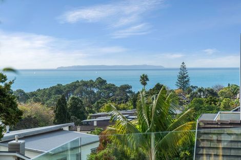 Photo of property in 219 East Coast Road, Campbells Bay, Auckland, 0620