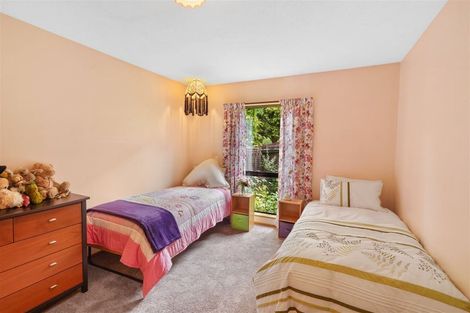 Photo of property in 2/6 Cricklewood Place, Avonhead, Christchurch, 8042