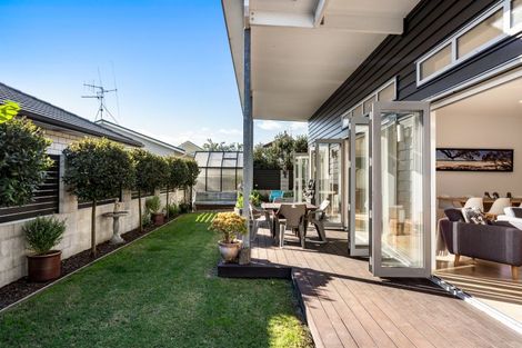 Photo of property in 59b Simpson Road, Papamoa Beach, Papamoa, 3118