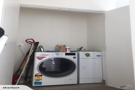 Photo of property in 22 Frank Gill Road, Hobsonville, Auckland, 0616