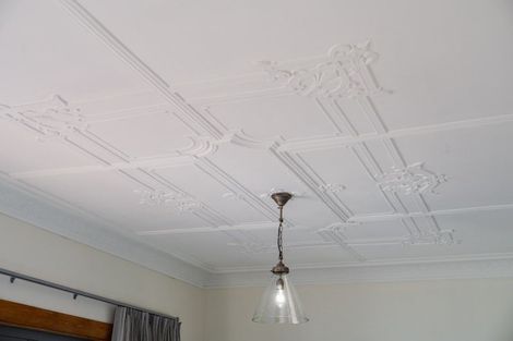 Photo of property in 180 Victoria Road, Saint Clair, Dunedin, 9012