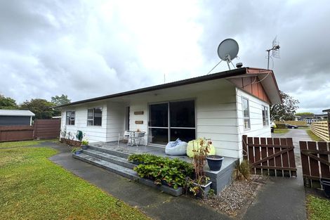 Photo of property in 8b Geraldine Crescent, Cloverlea, Palmerston North, 4412