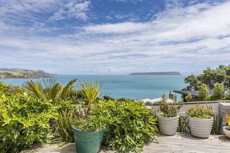 Photo of property in 58 Motuhara Road, Plimmerton, Porirua, 5026