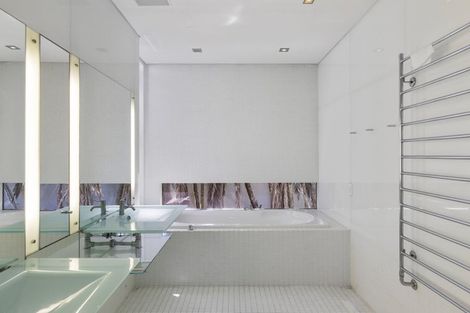 Photo of property in 2 The Rise, Saint Heliers, Auckland, 1071