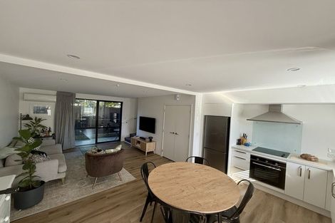 Photo of property in 35 Cessna Crescent, Mangere, Auckland, 2022