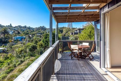Photo of property in 23 Ocean Road, Surfdale, Waiheke Island, 1081