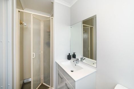 Photo of property in 10 Parnell Heights Drive, Kelvin Grove, Palmerston North, 4414