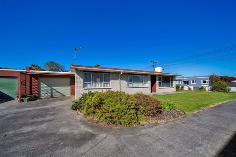 Photo of property in 4 Disraeli Street, Hawera, 4610