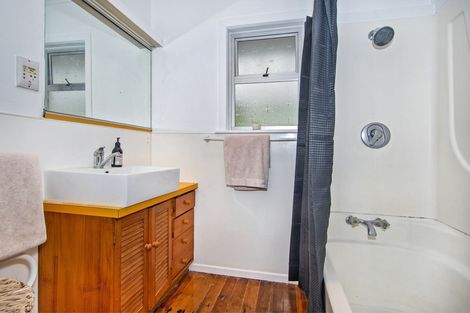 Photo of property in 100 Morningside Road, Morningside, Whangarei, 0110