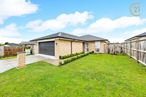 Photo of property in 3 Rohea Place, Opaheke, Papakura, 2113
