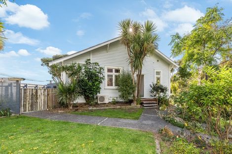 Photo of property in 137 Wellington Road, Paekakariki, 5034