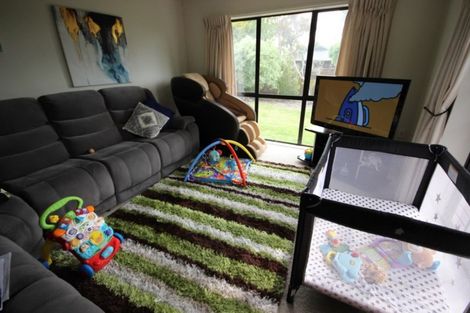 Photo of property in 2 Colorado Crescent, Milson, Palmerston North, 4414