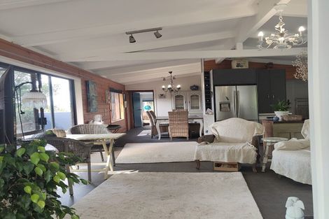 Photo of property in 15 Puriri Place, Tuateawa, Coromandel, 3583