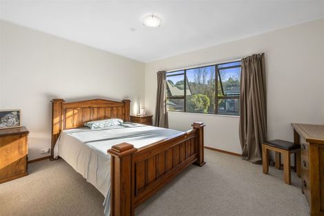 Photo of property in 3/43-53 Chivalry Road, Glenfield, Auckland, 0629