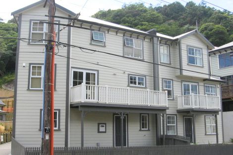 Photo of property in 8/162 Aro Street, Aro Valley, Wellington, 6021
