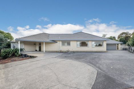 Photo of property in 66 Golfland Drive, Golflands, Auckland, 2013