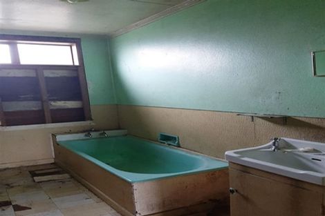 Photo of property in 8 Mary Street, Balfour, 9779