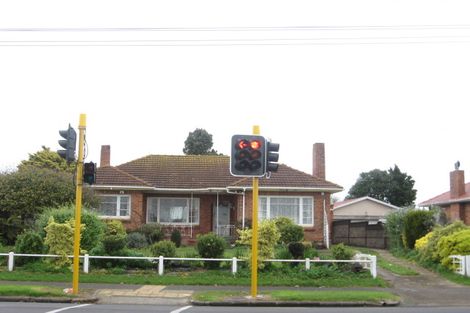 Photo of property in 108 Browns Road, Manurewa, Auckland, 2102