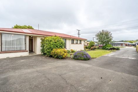 Photo of property in 6 Coutts Road, Gore, 9710