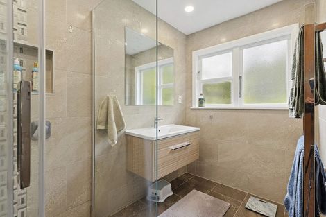 Photo of property in 25 Collier Avenue, Karori, Wellington, 6012