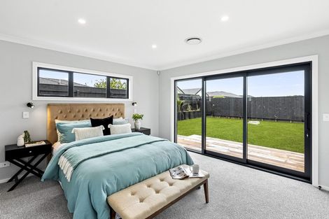 Photo of property in 99 The Drive, Paraparaumu Beach, Paraparaumu, 5032