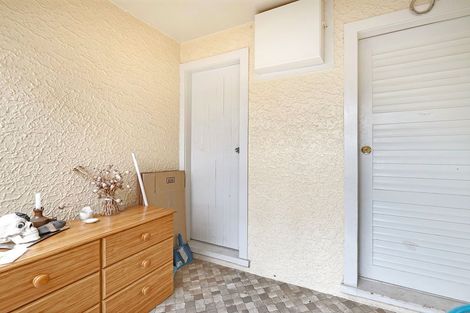 Photo of property in 43 Fookes Street, Waverley, 4510