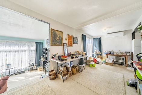 Photo of property in 20 Robertson Street, Elderslea, Upper Hutt, 5018