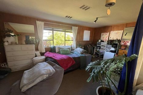 Photo of property in 60 Dunbarton Street, Redwood, Christchurch, 8051