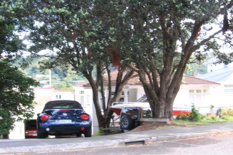 Photo of property in 172 Melbourne Road, Island Bay, Wellington, 6023