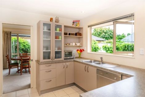 Photo of property in 32 Magnolia Drive, Springlands, Blenheim, 7201