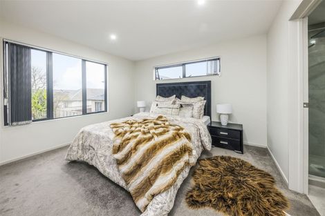 Photo of property in 11d Kent Road, Manurewa, Auckland, 2102