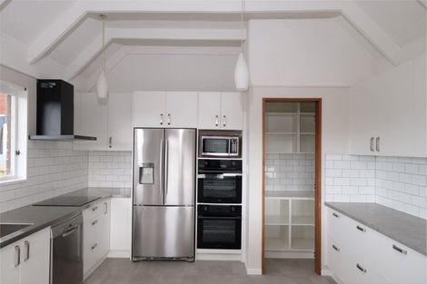 Photo of property in 12 Mccrea Street, Mornington, Dunedin, 9011