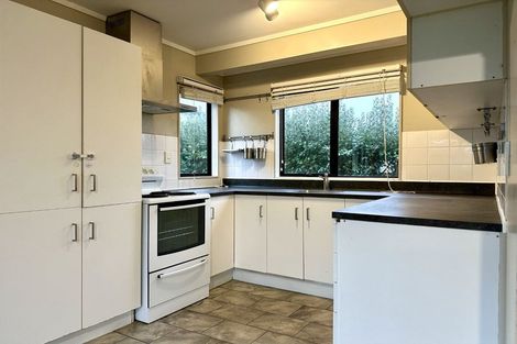 Photo of property in 19a Glenhaven Place, Te Atatu Peninsula, Auckland, 0610