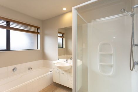 Photo of property in 25 Six Silvers Avenue, Halswell, Christchurch, 8025