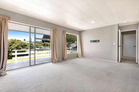 Photo of property in 2 Foley Drive, Springfield, Rotorua, 3015