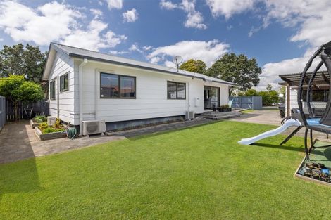 Photo of property in 49 Topaz Drive, Papamoa Beach, Papamoa, 3118